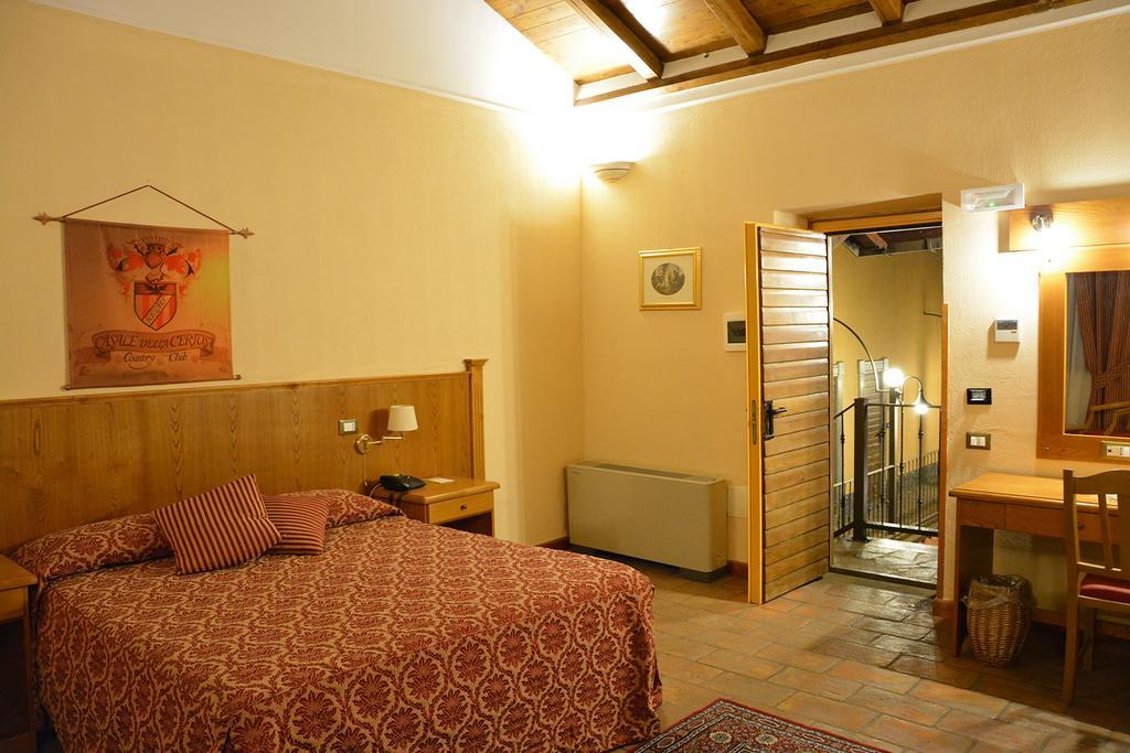 Casale Certosa Hotel Pavona Exterior photo