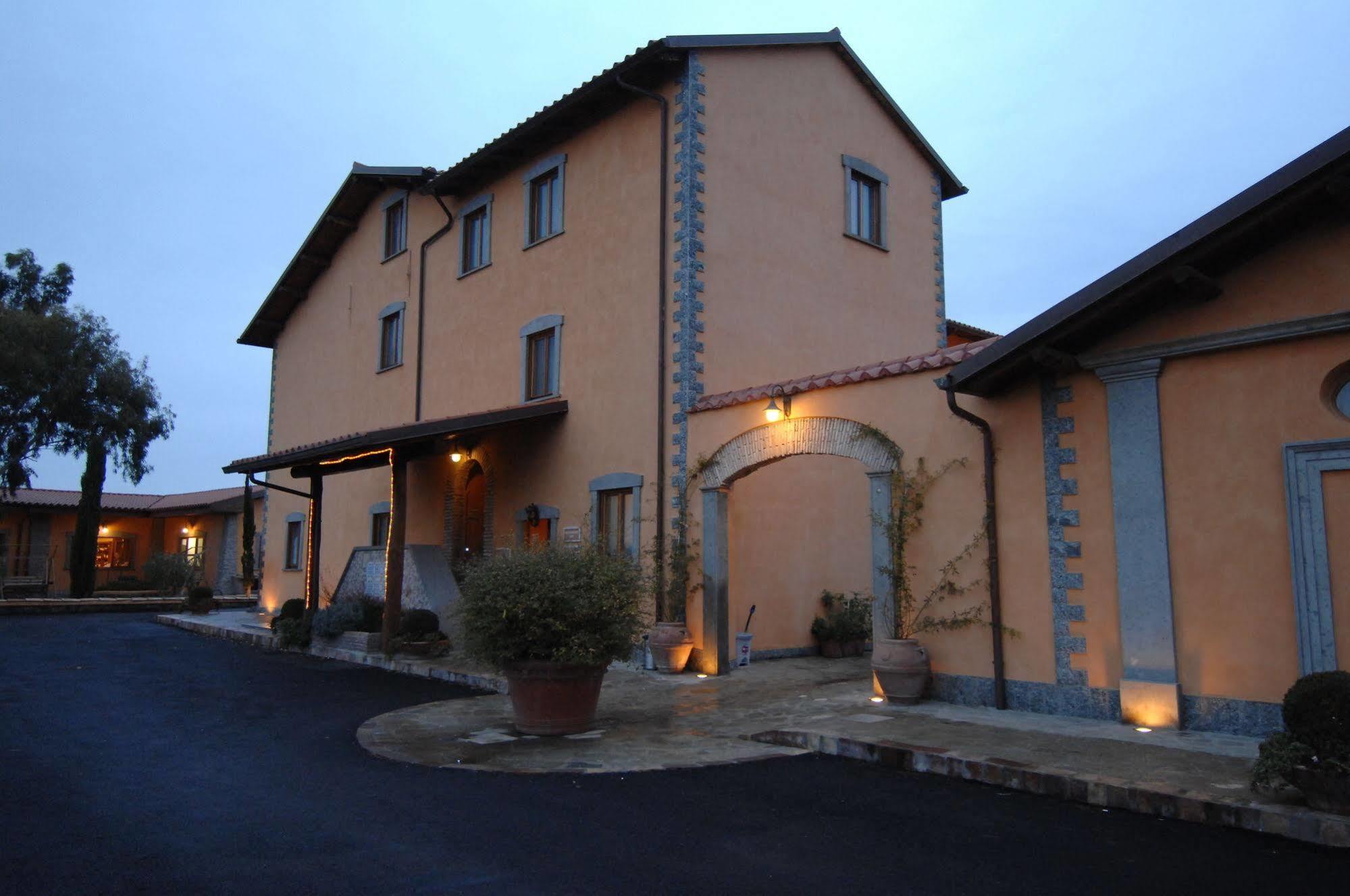 Casale Certosa Hotel Pavona Exterior photo